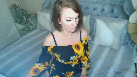 Kia Rose online show from 04-05-26, 05:48