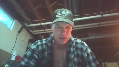 kick_1_down online show from 11-23-25, 01:00