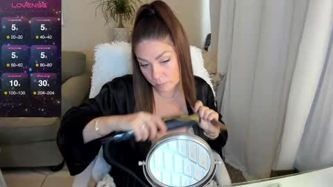 Kiera Reines online show from 12-08-24, 08:04