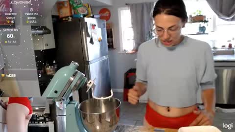 Kiersten online show from 11-04-25, 05:34