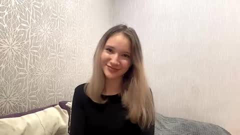 Kimi online show from 09-29-25, 12:43
