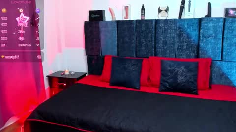 kiimowens online show from 10-31-25, 12:06