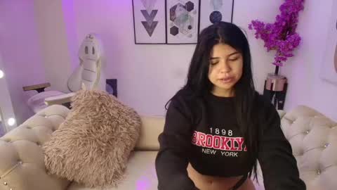 Snapshot of kiitty__meow chatting on 05-16-26, 12:48 Kitty online show from 05-16-26, 12:48