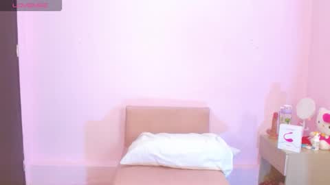 Melody online show from 10-15-25, 12:38