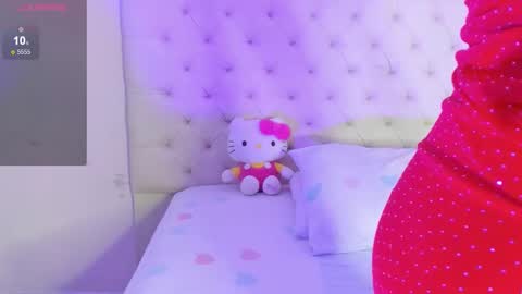 Snapshot of kiitty_horny_ chatting on 02-18-26, 01:51 Melody online show from 02-18-26, 01:51