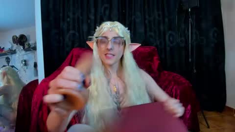 Kizuky online show from 11-01-25, 01:40