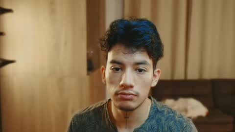 kikeruiz 19 online show from 11-26-25, 05:47