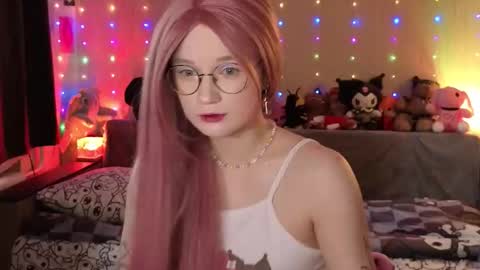 Snapshot of kiki_blue_eyes chatting on 03-03-26, 06:08 kiki_blue_eyes online show from 03-03-26, 06:08