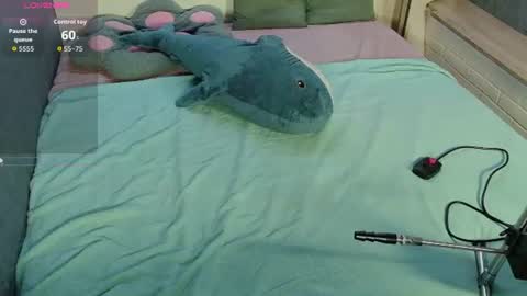 Kiki online show from 07-25-26, 10:02