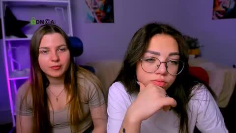 Snapshot of kiki_swan chatting on 03-07-25, 07:19 kiki_swan online show from 03-07-25, 07:19