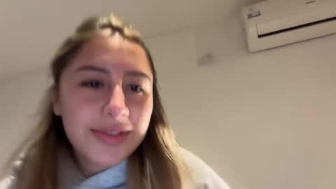 Snapshot of kikibae2 chatting on 11-01-25, 02:57 kikibae2 online show from 11-01-25, 02:57