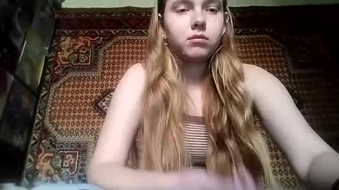 kikibang_ online show from 10-14-25, 08:26