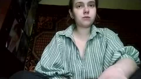 kikibang_ online show from 02-12-26, 08:31