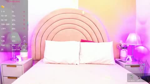 KI KI online show from 03-25-26, 08:59