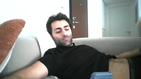 Snapshot of kikkus01 chatting on 02-21-25, 09:02 kikkus01 online show from 02-21-25, 09:02