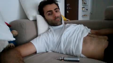 kikkus01 online show from 05-15-26, 03:41