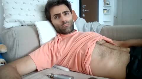 kikkus01 online show from 05-17-26, 01:51
