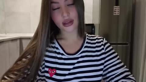 EvaAnna online show from 01-12-26, 08:25