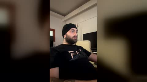 Snapshot of killerbeexxx chatting on 05-25-26, 06:52 killerbeexxx online show from 05-25-26, 06:52