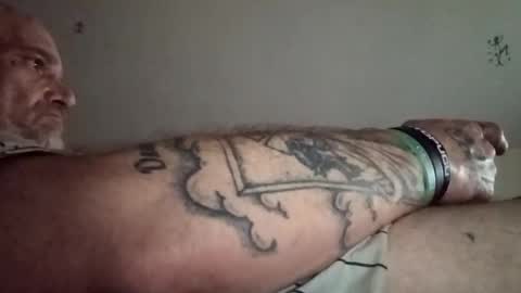 Snapshot of killerbengals chatting on 12-23-25, 06:55 Blazedaddy online show from 12-23-25, 06:55