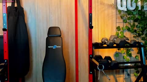 Kim online show from 12-26-24, 03:42