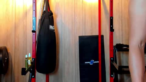 Kim online show from 02-11-25, 04:02