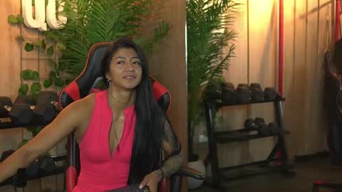 Kim online show from 09-20-25, 01:01