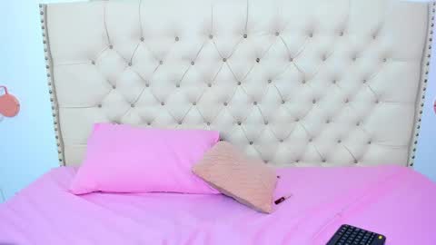 Snapshot of kim_eli chatting on 12-19-24, 07:40 kim_eli online show from 12-19-24, 07:40