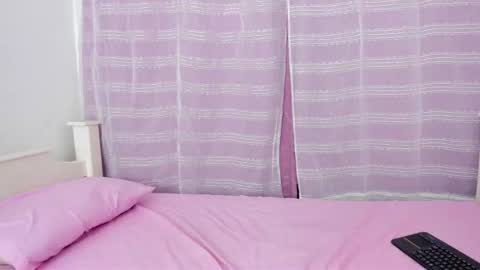 Snapshot of kim_eli chatting on 02-25-26, 08:40 kim_eli online show from 02-25-26, 08:40