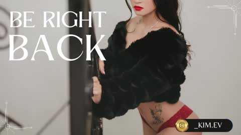 Kim  online show from 01-22-25, 06:52