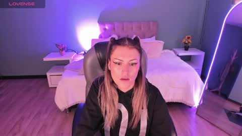 Kim Jeins666 online show from 04-02-26, 12:36