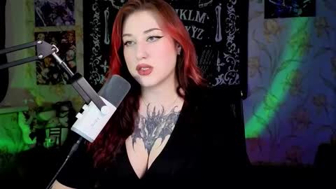 Hi Im Kimberly but u can call me Kim. Turn on ur sound i love to talk and moan online show from 12-04-25, 02:48