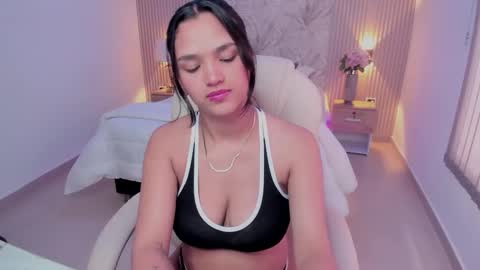 Kim online show from 12-19-25, 07:54