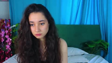 Betty   online show from 03-26-26, 07:25