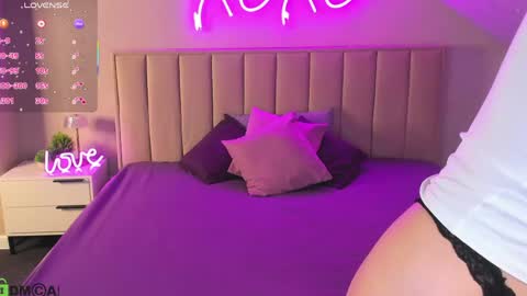 kimberlly_smith online show from 05-26-26, 11:12