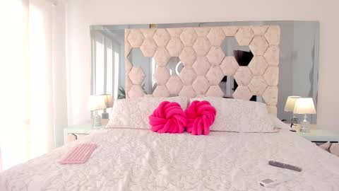 Melissa online show from 01-17-25, 08:22