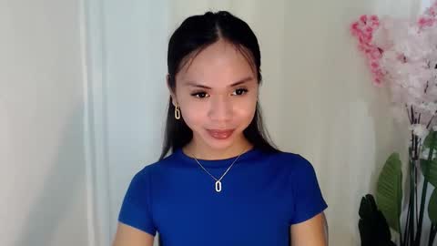 Snapshot of kimberly_tart chatting on 05-27-26, 12:29 Kimberly online show from 05-27-26, 12:29