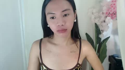 Snapshot of kimberly_tart chatting on 07-01-26, 12:23 Kimberly online show from 07-01-26, 12:23