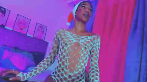 Your Queen KIM online show from 12-24-24, 03:26