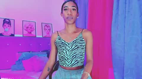 Your Queen KIM online show from 01-11-25, 11:23