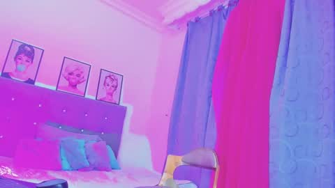 Your Queen KIM online show from 02-12-25, 12:37