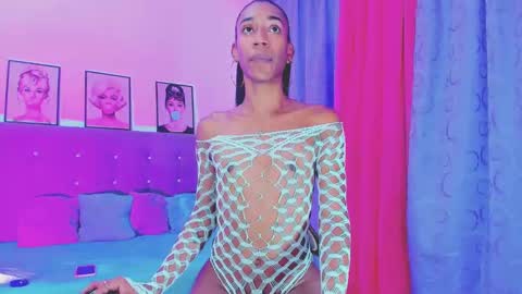 Your Queen KIM online show from 02-14-25, 02:50