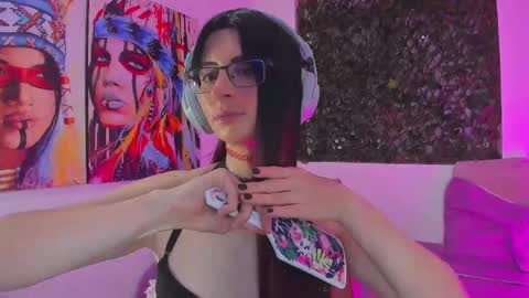 Snapshot of kimberly_thonson chatting on 02-14-25, 02:28 kimberly_thonson online show from 02-14-25, 02:28
