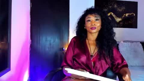 Snapshot of kimberlybanks2 chatting on 01-19-25, 01:22 Kimberly Banks online show from 01-19-25, 01:22