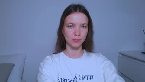 Snapshot of kimberlyhart_ chatting on 05-16-26, 05:48 Kimberly online show from 05-16-26, 05:48