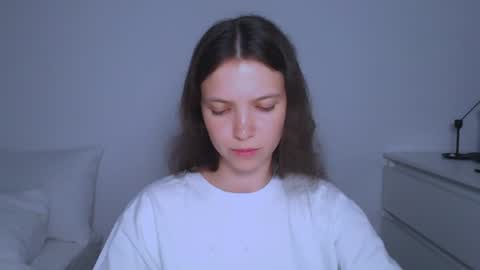 Snapshot of kimberlyhart_ chatting on 06-11-26, 06:28 Kimberly online show from 06-11-26, 06:28