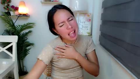 Snapshot of kimbratx chatting on 09-11-25, 12:44 kimbratx online show from 09-11-25, 12:44