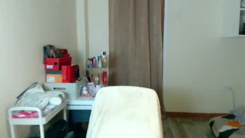 kimchie_21 online show from 02-26-26, 03:00