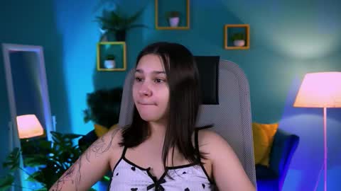 kimclarks online show from 12-19-25, 11:50