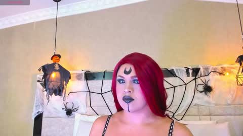 Kim cossey online show from 10-20-25, 03:07